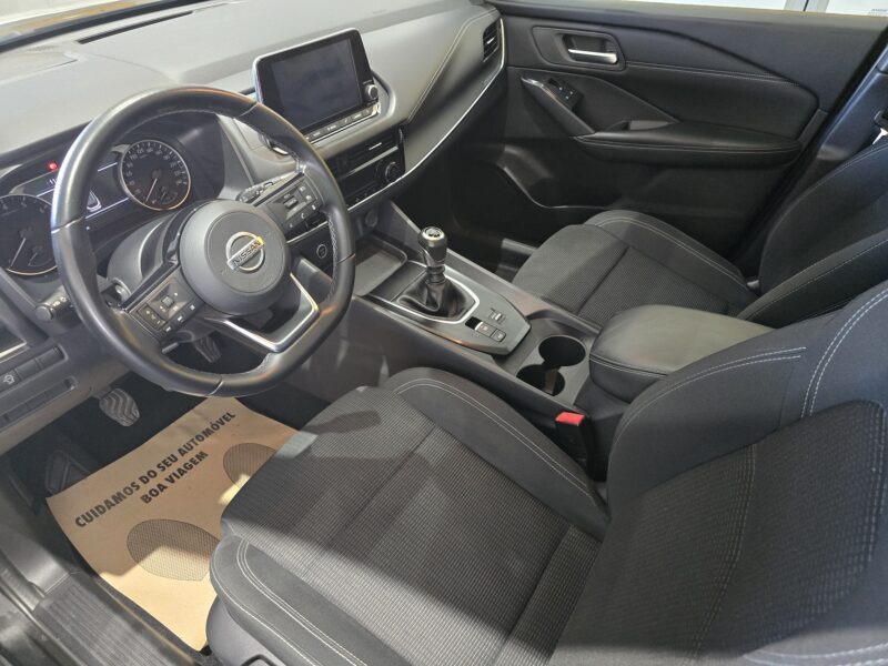 Nissan Qashqai 1.3 DIG-T Acenta - Image 16