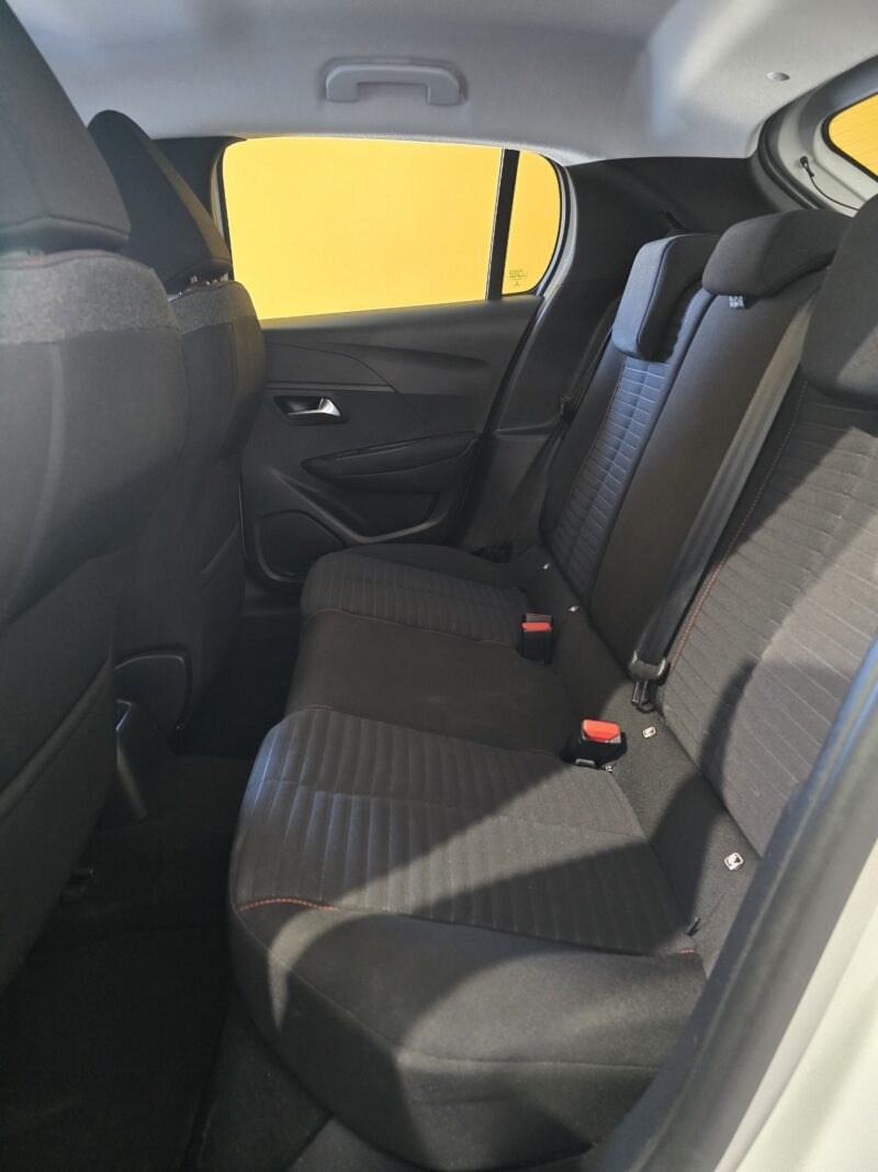 Peugeot 208 1.2 Puretech Active Pack - Image 15