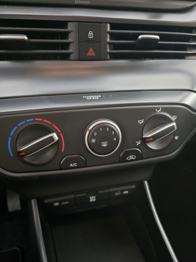 Hyundai i20 1.0 Style T-GDI - Image 13