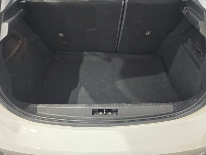 Opel Corsa 1.2 Business 75cv - Image 12