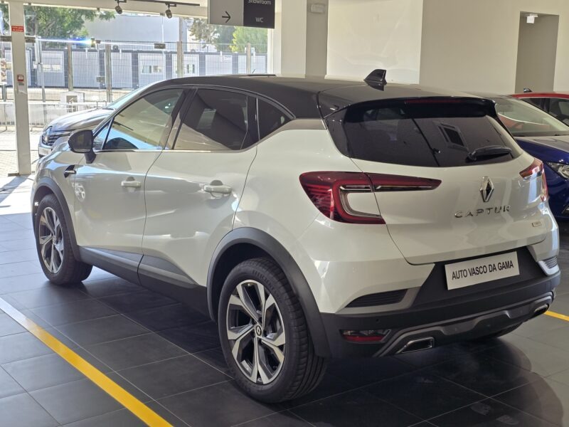 Renault Captur R.S. Line 1.3 140 EDC - Image 5